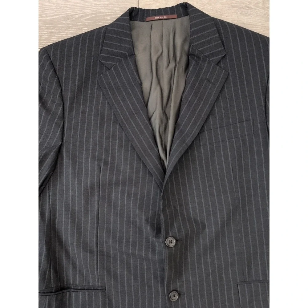 42R‎ Hickey Freeman Modern Fit Charcoal Grey Pinstripe Wool Suit Jacket Made USA